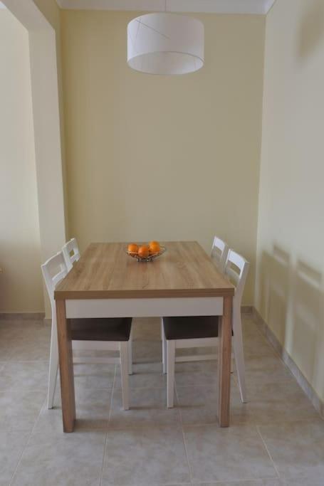 Apartment In The Center Of Carvoeiro With Terrace Kültér fotó